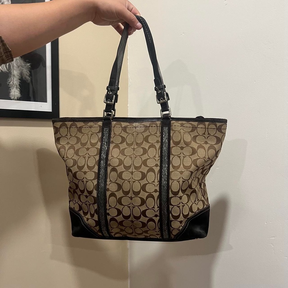 Y2K 2000s Coach Signature C Monogram Beaded Gallery T… - Gem